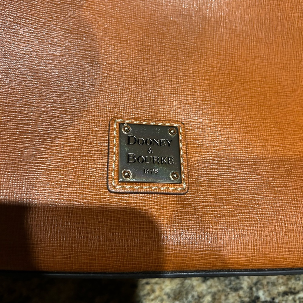 Dooney & Bourke Tan Leather Shoulder Bag - Picture 8 of 9